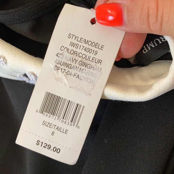 Sleeveless little black dress - Picture 7 of 7